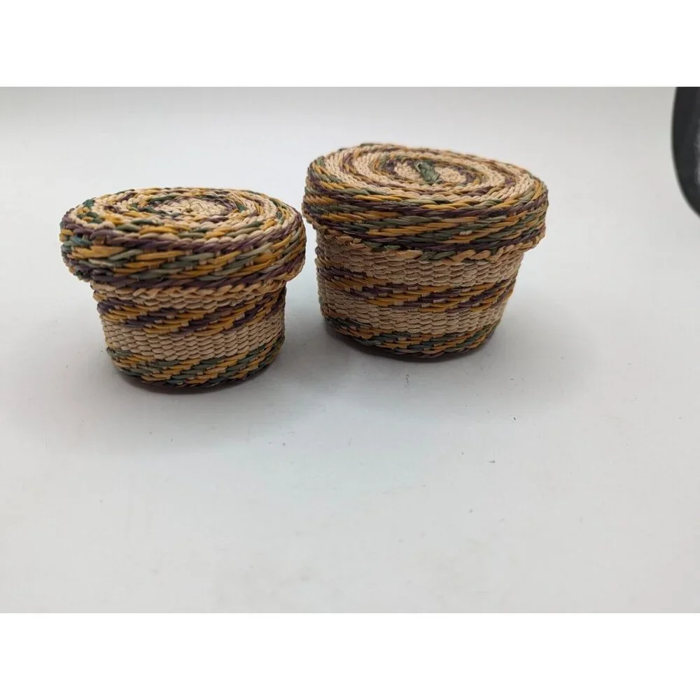 Hand Woven Basket w Lid - Wicker Ethnic Grass Straw Boho Tiny -  Green Yellow